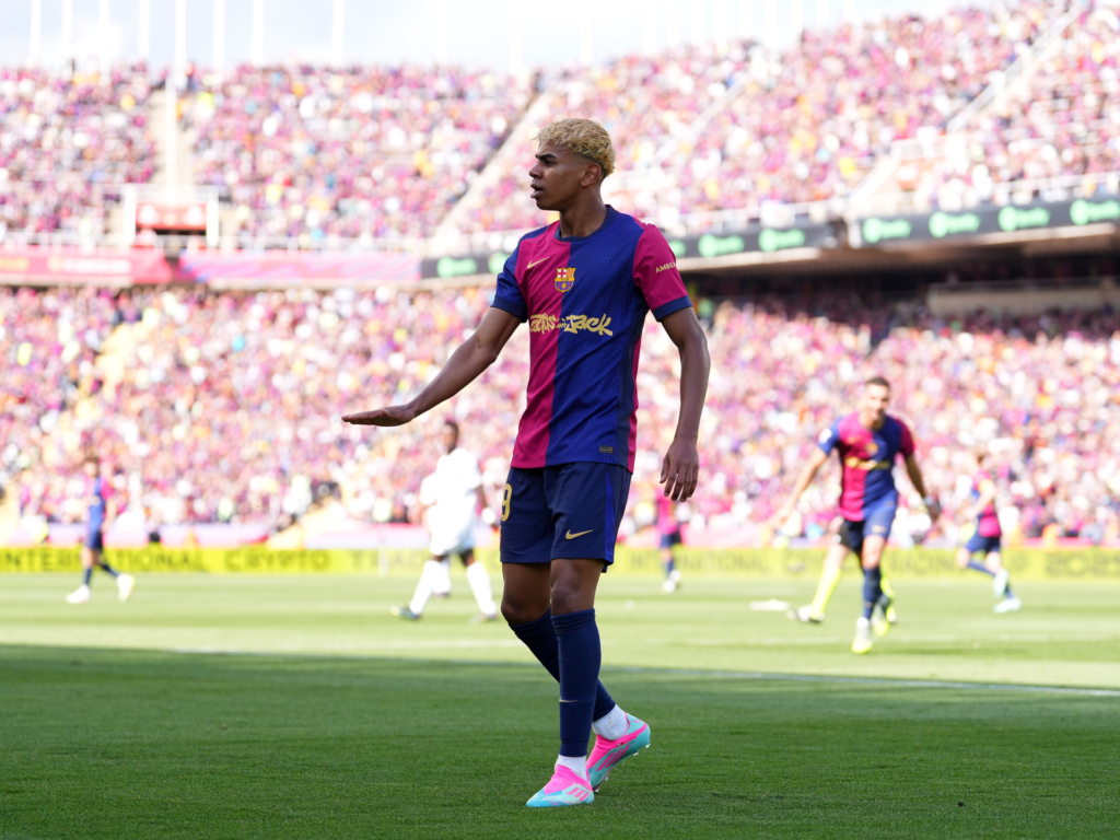 lamine yamal fc barcelona celebrates 993869846